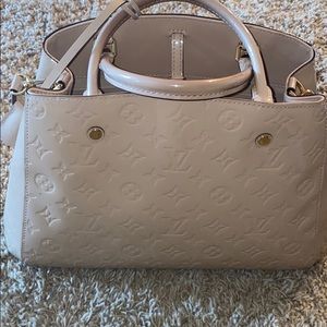 Louis Vuitton Montaigne Mm Monogram Vernis Dune